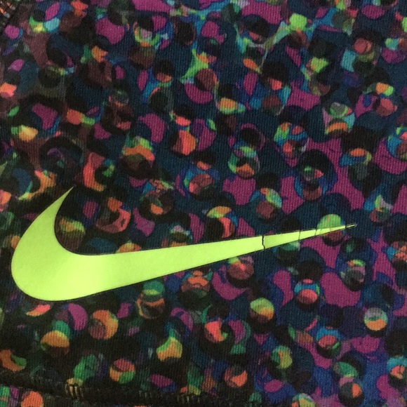 Nike spandex size small - Picture 4 of 4